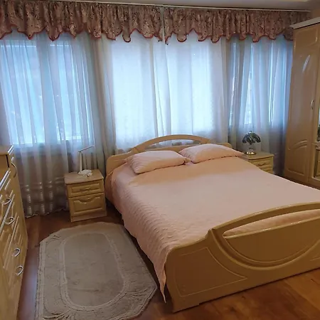 лаванда Γιαρέμτσε